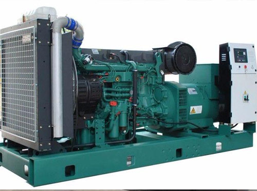 思南升级现有发电机组的成本大概是多少？