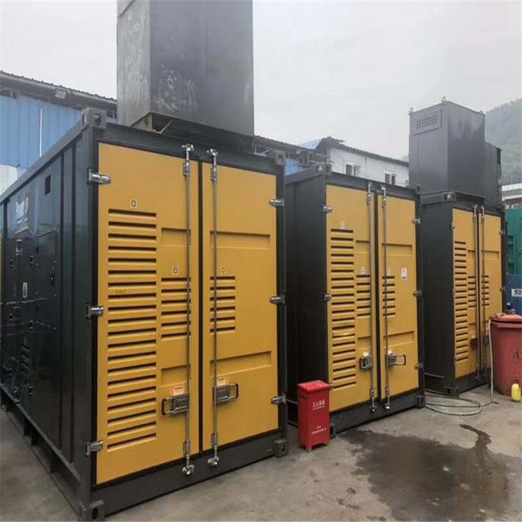 思南温度变化对不同类型欠压保护装置的可靠性影响有何差异？